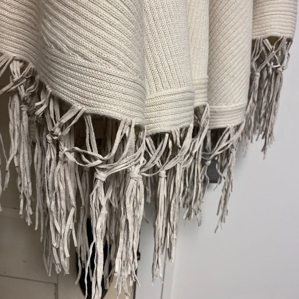 Elegant Cream Fringe Poncho - Picture 1 of 7